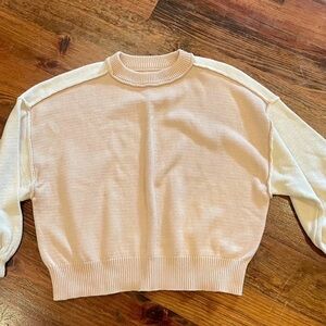 Boutique Together Women's Soft Cream and Pale Pink Slouchy Sweater